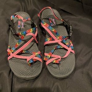 Sketchers Outdoor Lifestyle Women’s Sandals size 9